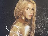 L'affiche de la tournée mondiale « Eldorao » de Shakira est exposée