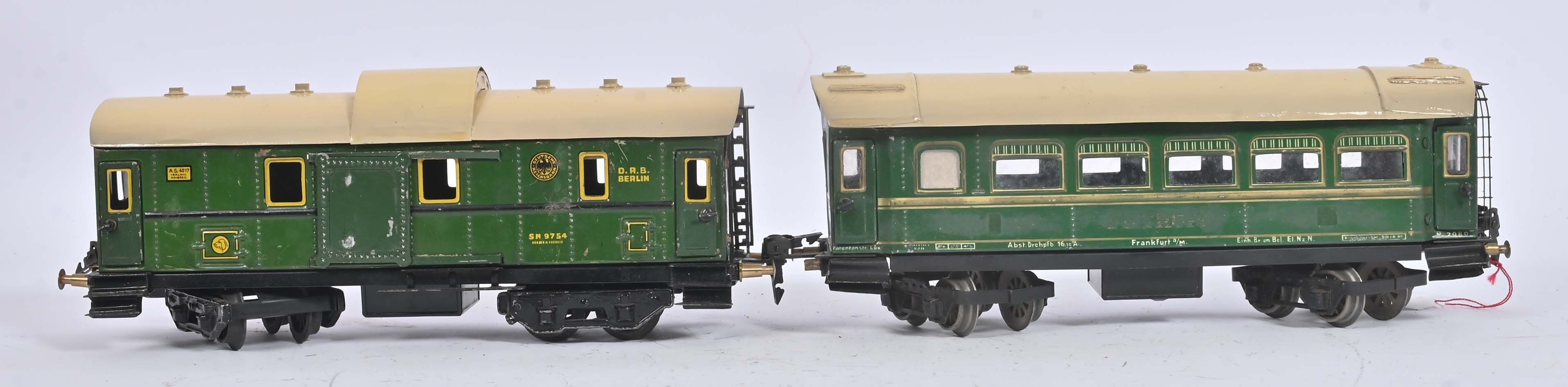 Objets d'art & Curiosités