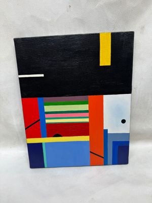 une peinture abstraite représentant un motif géométrique noir, rouge, jaune, bleu, vert et rouge