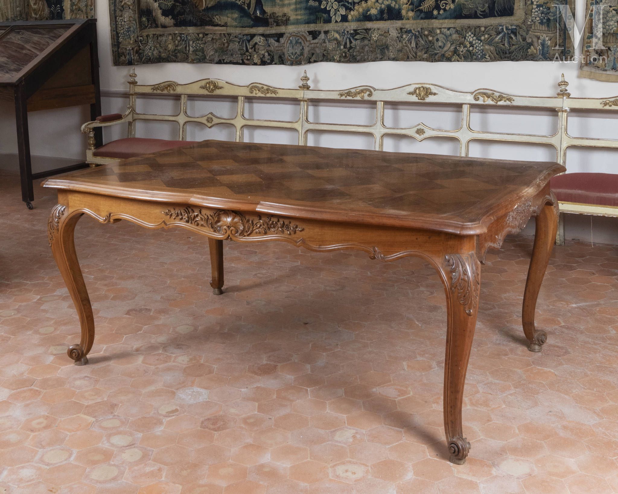 Objets d'art & Curiosités