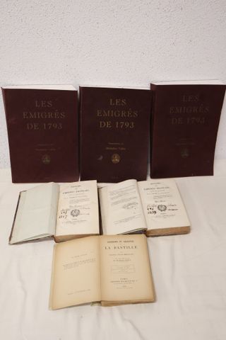 Lot de livres : les émigrés de 1793 en 3 vol., Légendes et archiv...