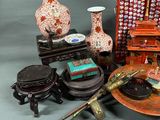 a lot of items that are sitting on a table
