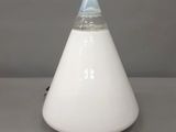 une image représentant une ampoule blanche dont la partie supérieure est bleue