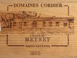 a wooden box with a label on it that says domaines cordier