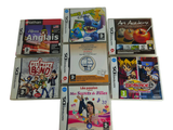 de nombreux jeux vidéo posés ensemble sur la table