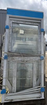 a lot of windows that are stacked on top of each other