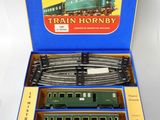 une image d'un train Hornby dans sa boîte