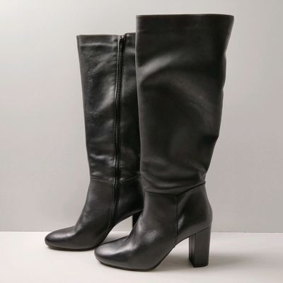 Paire de bottes ERAM en cuir noir, P.