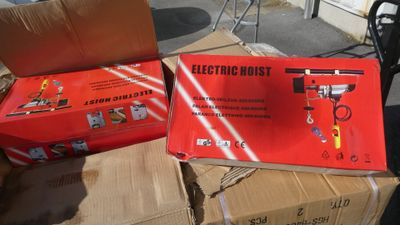 36 Palans électriques capacité 400 /800 Kg Hauteur 12 mètres…