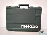 a green case with the word netabo on it