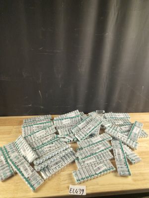 EL439// lot de piles neuve