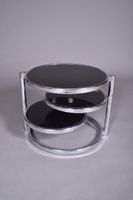 Paire de tables basses ou bouts de canapé en métal chromé et… (photo 4)