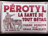 a sign that says perotyl, la sante de tout betai
