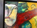 un tableau représentant une femme portant un foulard rouge