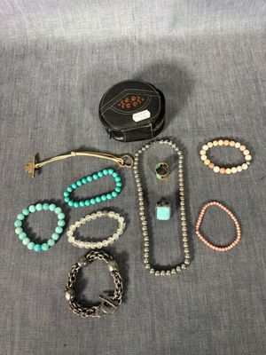 Lot divers bijoux fantaisie