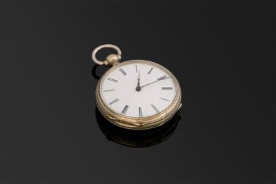 Montre à cylindre en argent à 8 rubis, le fond orné d’un che…