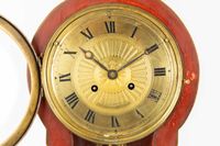 Horloge de table ou pendule laquée rouge, décor japoniste, F… (photo 6)