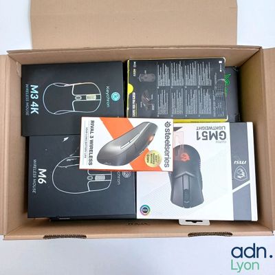 Lot de 6 Accessoires gaming pro - Non testé - Très bon état …