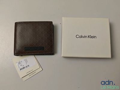 calvin klein men ' s wallet and card case