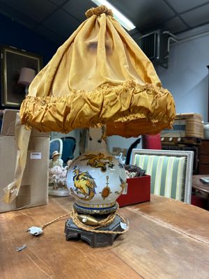 GIEN – Lampe de table en faïence modèle renaissance