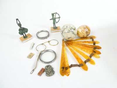 a lot of items that are sitting on a table