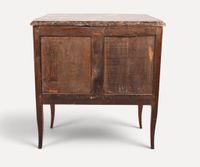 Petite commode sauteuse en acajou ouvrant par deux tiroirs, … (photo 5)