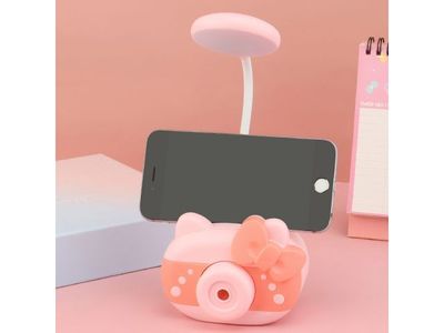 un gros plan d'un support pour téléphone portable sur lequel est fixée une caméra