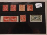 une image représentant une photo de timbres sur fond noir