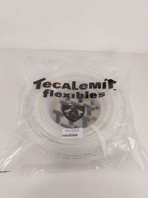 un sac de « Tecalemil Flexibles » posé sur une surface blanche