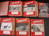 six livres posés sur une table, avec des images d'animaux à l'intérieur