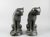 paire de figurines anciennes en fonte représentant des chats