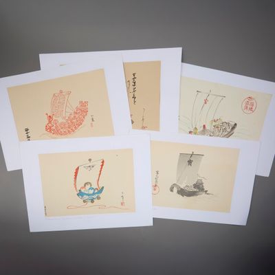 JAPON. Ensemble de cinq estampes représentant les barques de…