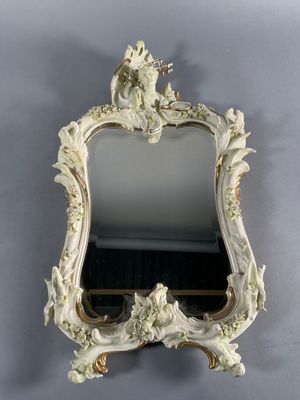 Miroir de coiffeuse en porcelaine de forme « Trapèze » mouve…