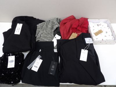 Lot de 7 articles taille S CAROLL / ETAM / NA-KD / RIHOAS / …