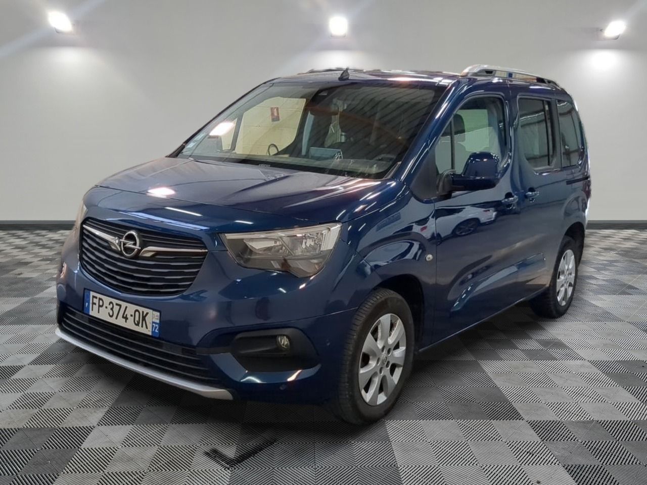 OPEL - COMBO LIFE L1H1 1.2 130 CH BVA8 START/STOP ELEGANCE - ES - Mise en service: 28/04/2020 - euro 6 Révision a pré...
