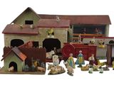 beaucoup de figurines sur une surface blanche