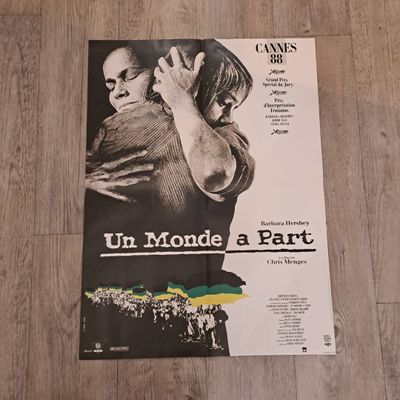 UN MONDE A PART 1988 Chris Menges