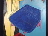 tableau représentant un tableau d'une femme avec un sac à main posé sur une table