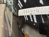 a sticker on the back of a car that says vpauto