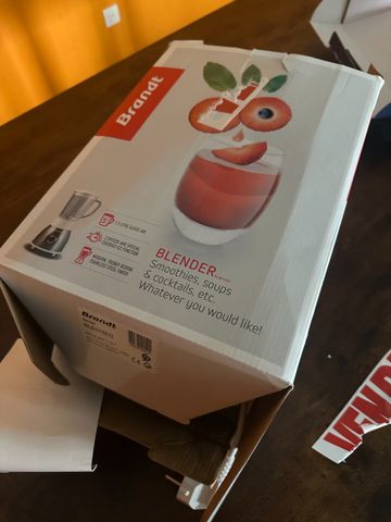 Blender et grille-pain ménager, aspirateur balai Rowenta, distrib