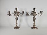 paire de chandeliers plaqués argent