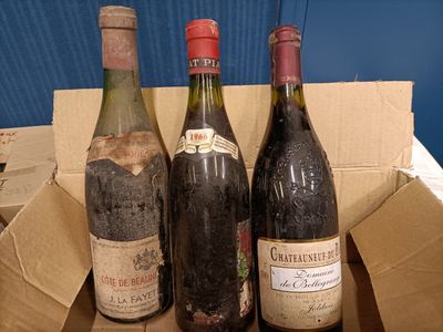 3 bouteilles de vin. Château neuf du pape 1966 (manque étiqu…