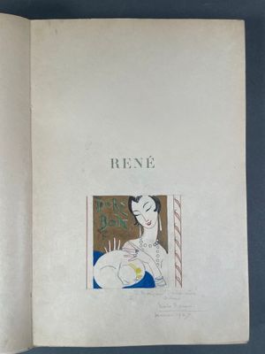 un livre ouvert sur lequel figure l'image d'une femme en robe bleue