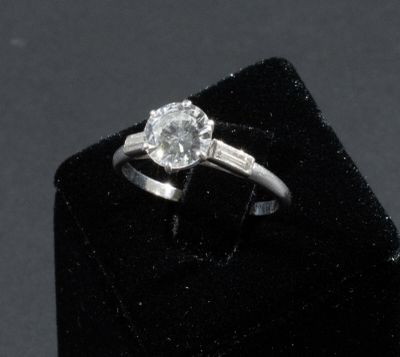 Bague Solitaire Or Diamant. Bague Solitaire en platine 950/°…