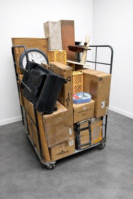 (x30) Meubles divers en l'état.