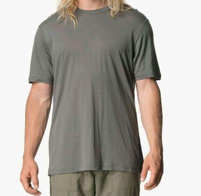 Lot de 3 t-shirts HOUDINI M's tree tee 207 Greeness de taill… - Photo 1