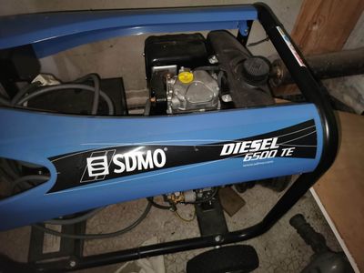 Groupe électrogène diesel SDMO 6500 TC - Photo 1