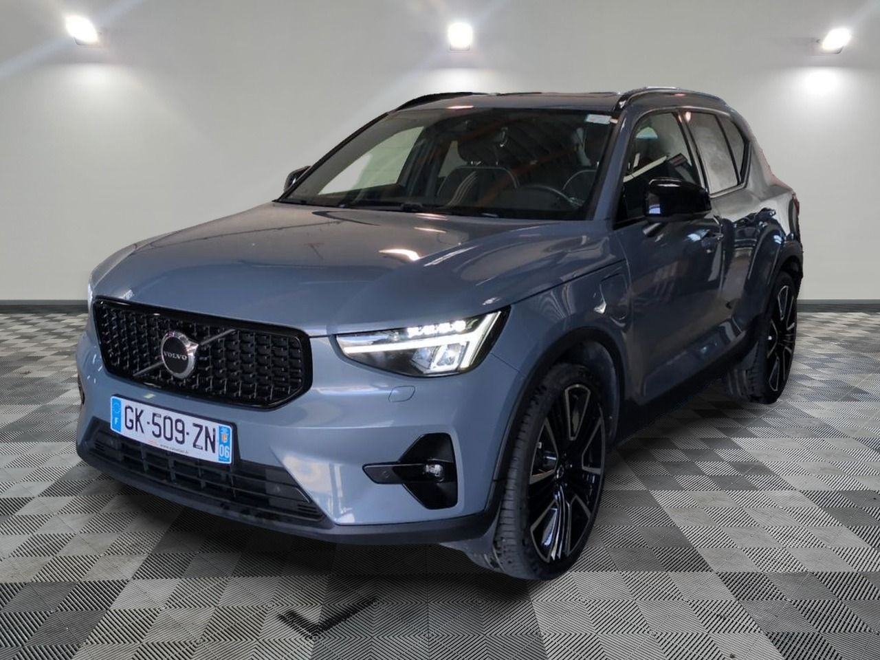 VOLVO - XC40 T5 RECHARGE 180+82 CH DCT7 ULTIMATE - EE - Mise…