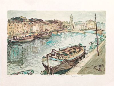 une peinture représentant un bateau dans l'eau, près du rivage