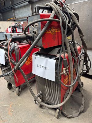 a lot of welding equipment that is sitting on the ground